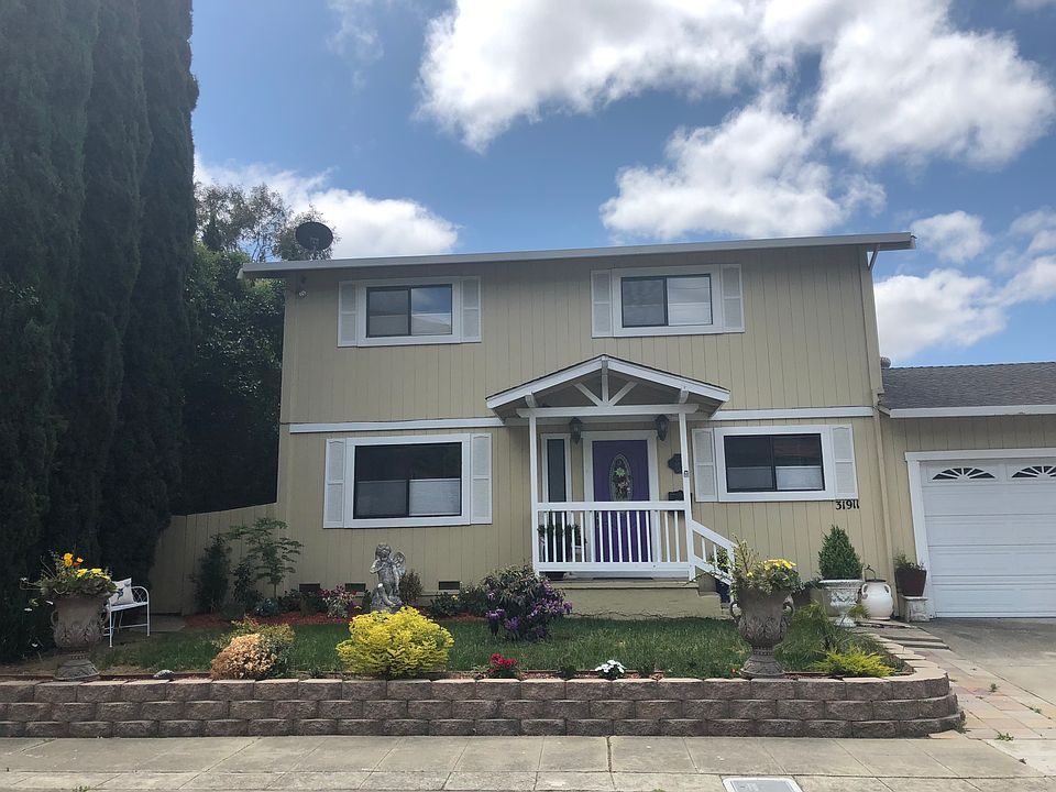 1st image of 31911 Chicoine Ave