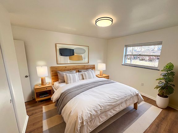 2nd image of 5650 Macey Ave APT 4