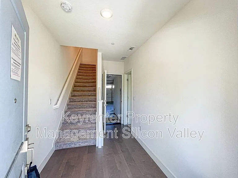 37549 Willow St — Photo 3