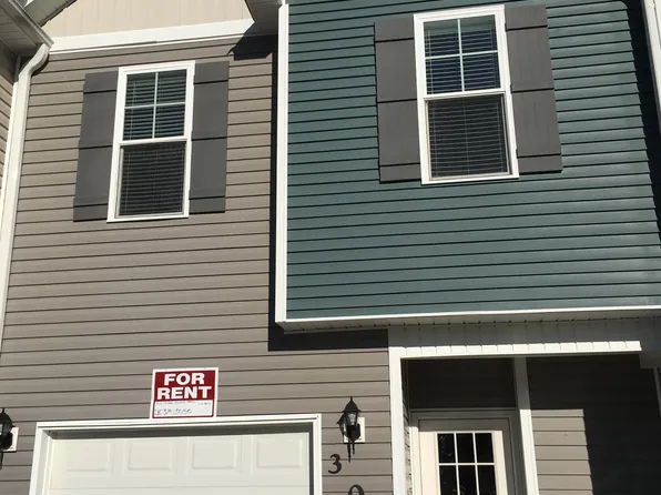 303 Cedar Island Trl, Holly Ridge, NC 28445