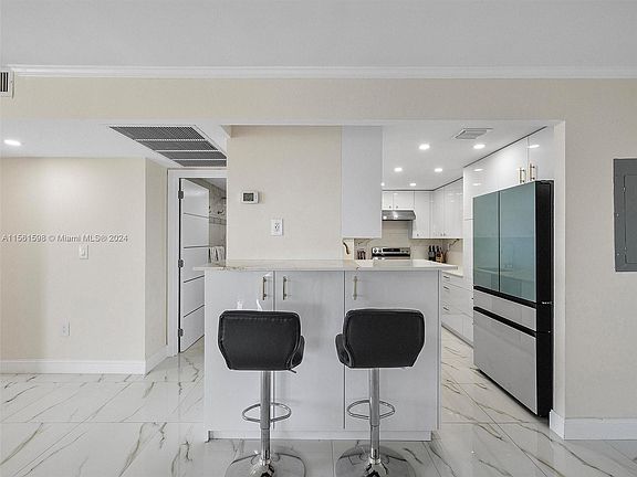5th image of 10350 W Bay Harbor Dr APT 7H
