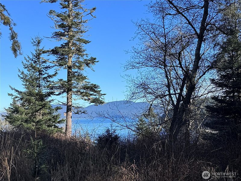 3rd image of 0 Davis Beach Road