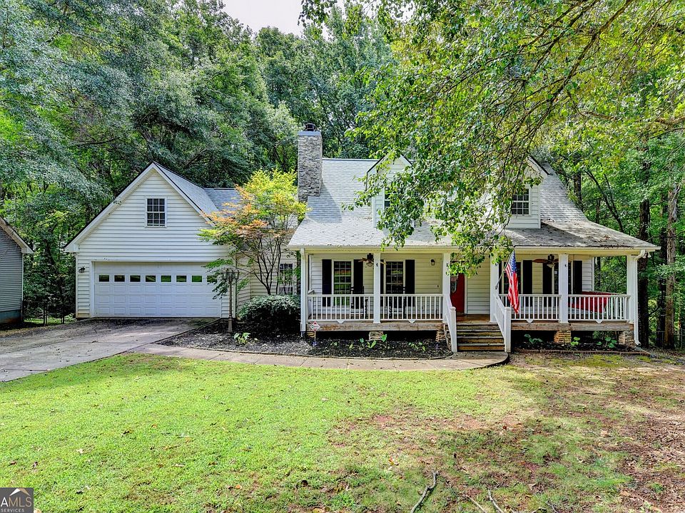 1st image of 1609 White Oak Dr