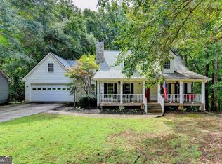 1609 White Oak Dr, Winder, GA 30680