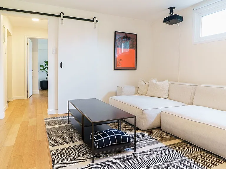 11 Pratt Rd — Photo 24