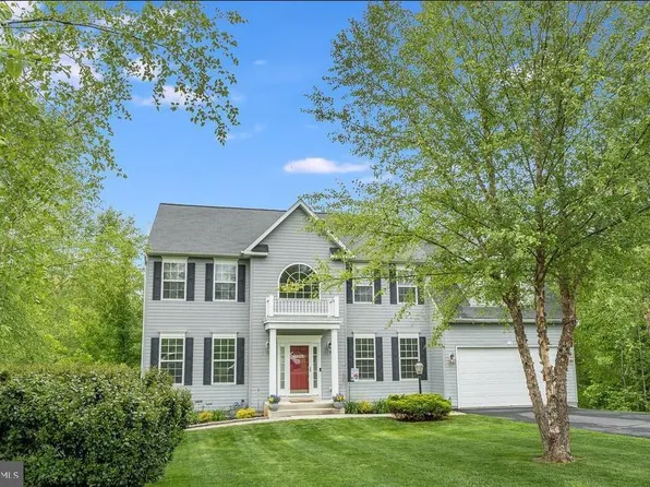 12 Blossom Tree Ct, Stafford, VA 22554