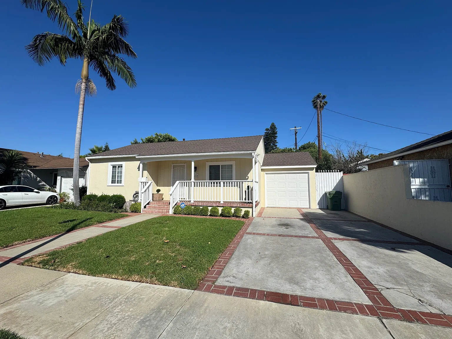 2 bed, 804 sqft, $4,400 — Photo 4