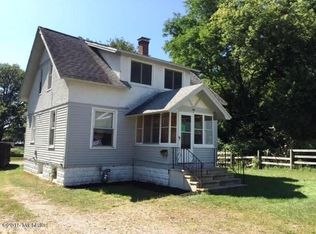 337 N Sherwood Ave, Plainwell, MI 49080