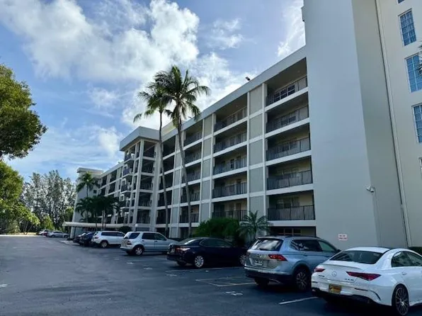 2600 S Course Drive #502, Pompano Beach, FL 33069