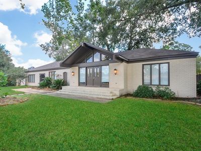1936 13th St, Hempstead, TX, 77445