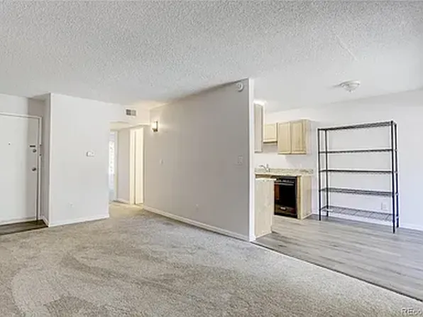 10702 E Exposition Ave APT 302, Aurora, CO 80012