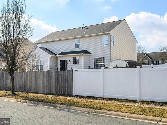 5th image of 126 Meadow Croft Dr