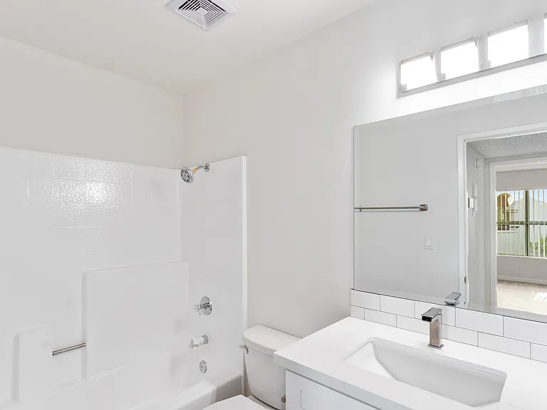 10376 Almayo Ave — Photo 40