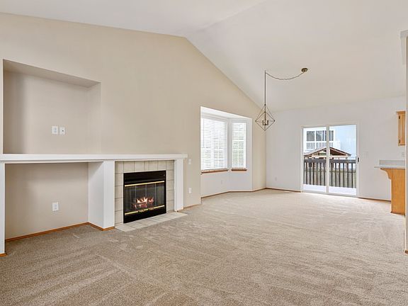 5th image of 9024 1st Pl SE