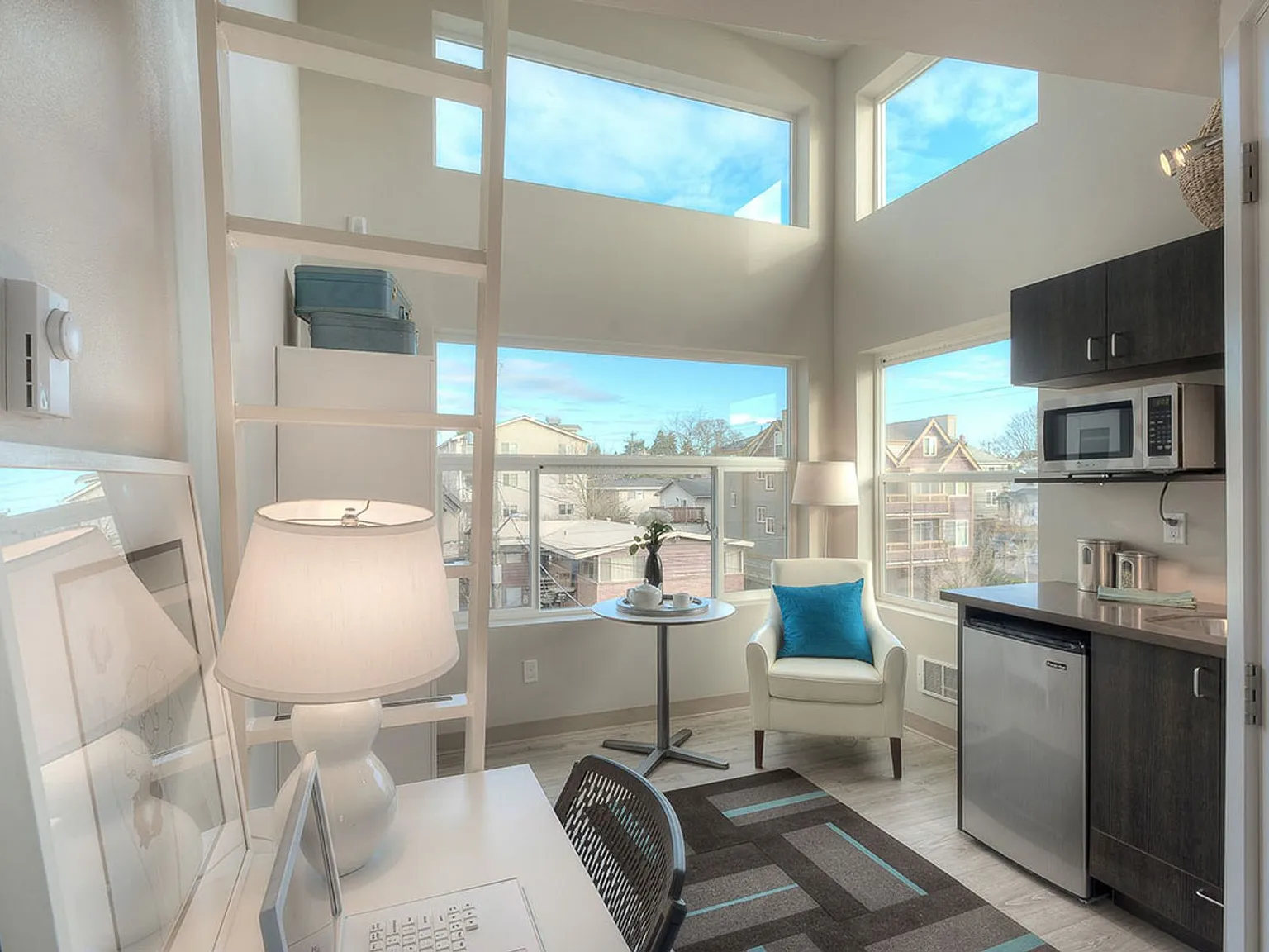 Alcove Ballard Apartments — Photo 2