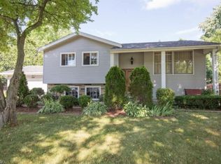 5001 Sampson Dr, Youngstown, OH