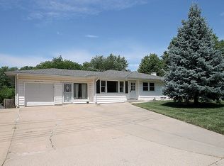 1706 Lincoln Rd, Bellevue, NE 68005
