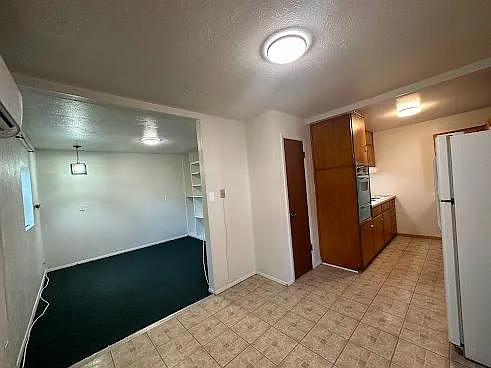 1630 W Cedar St — Photo 3