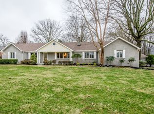 913 Van Leer Dr, Nashville, TN 37220