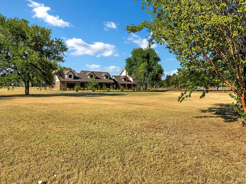 1st image of 6018 Plantation Ln