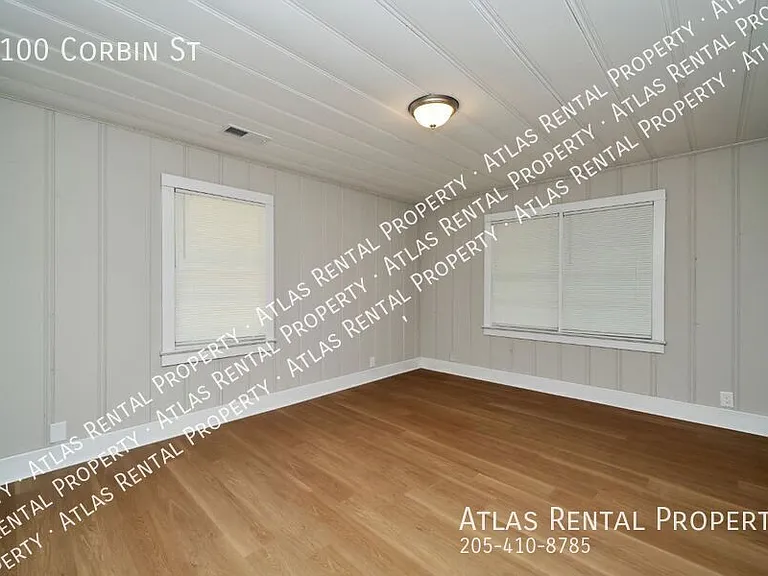 1100 Corbin St — Photo 10