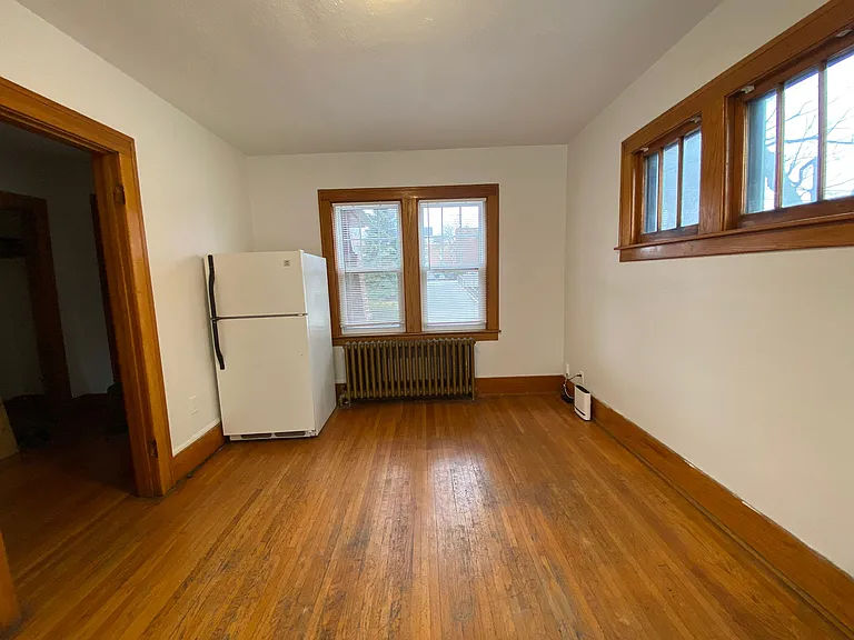 384 Detroit St — Photo 13