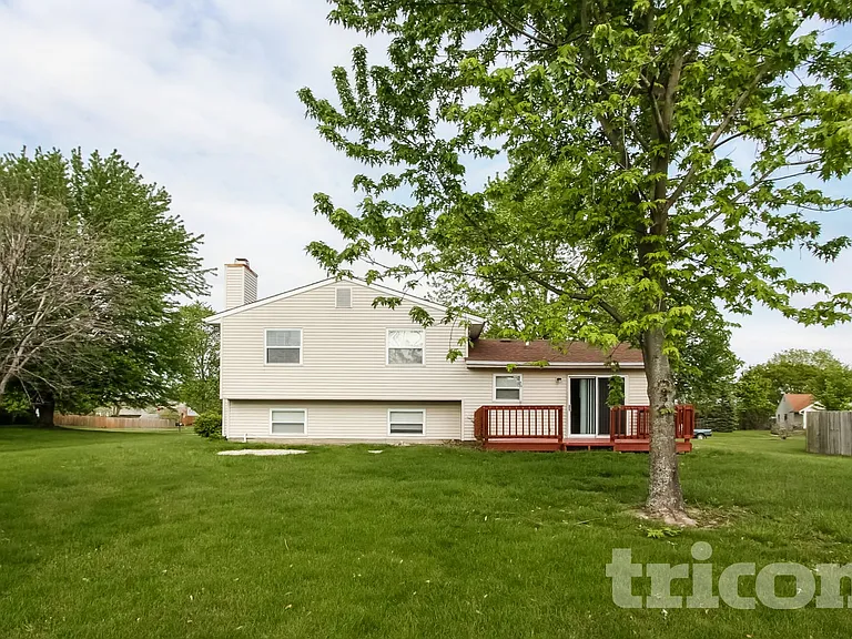 530 Quail Run — Photo 14
