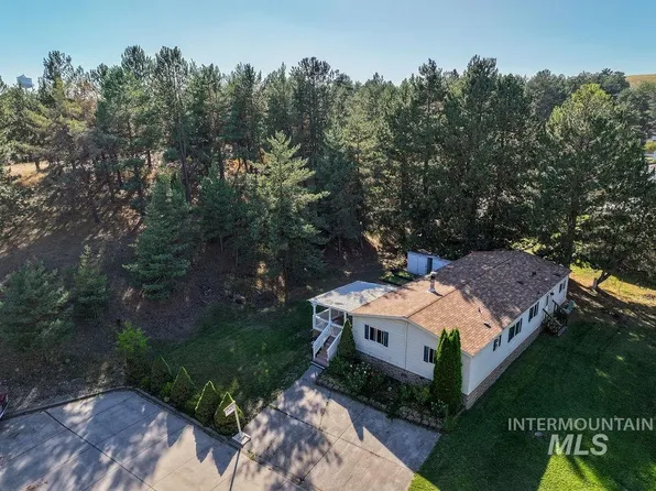 609 N Almon #2011, Moscow, ID 83843