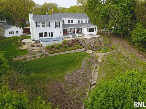 4510 5th Ave, Moline, IL 61265