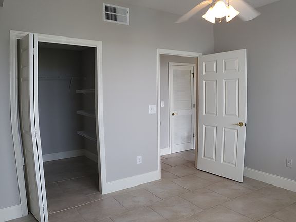 3rd image of 345 Bayshore Blvd APT 712
