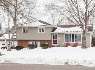 2613 Edgemont Ave, Waterloo, IA 50702