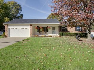 3262 Cherrywood Dr, Barberton, OH