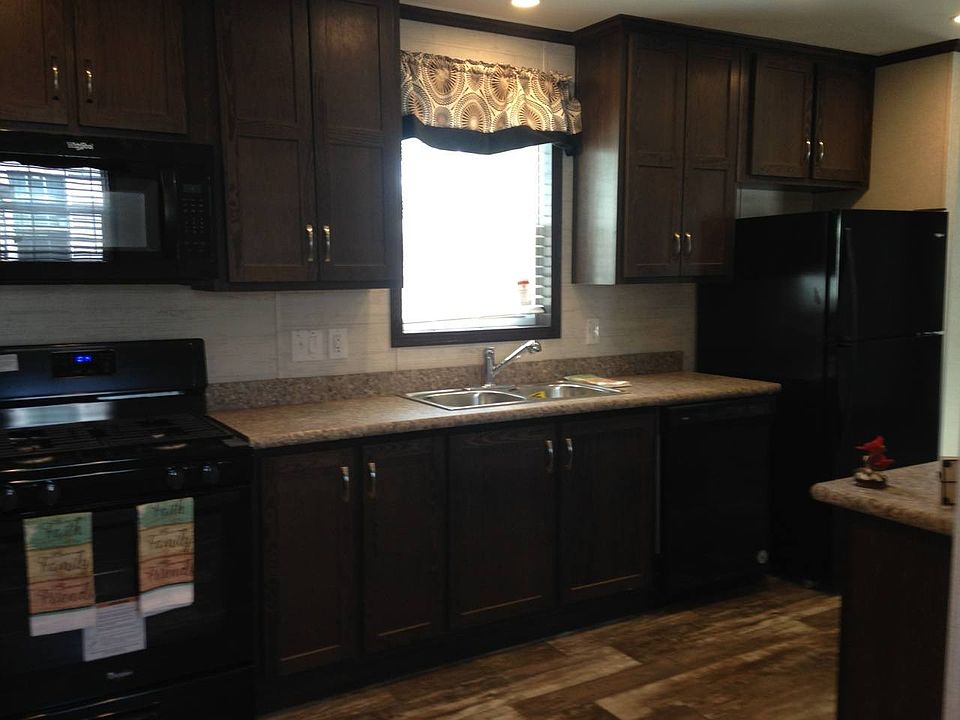 1st image of 2100 Stephenson Hwy #171