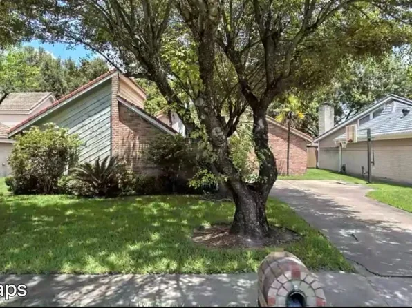 6018 Elkwood Forest Dr, Houston, TX 77088