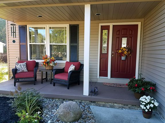 3rd image of 4411 S Meadow Ln