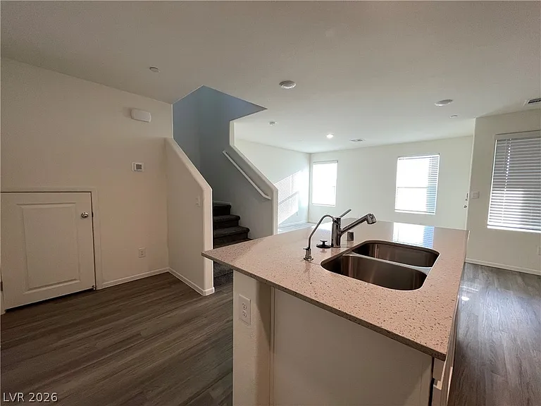 9383 Jade Mesa St — Photo 27