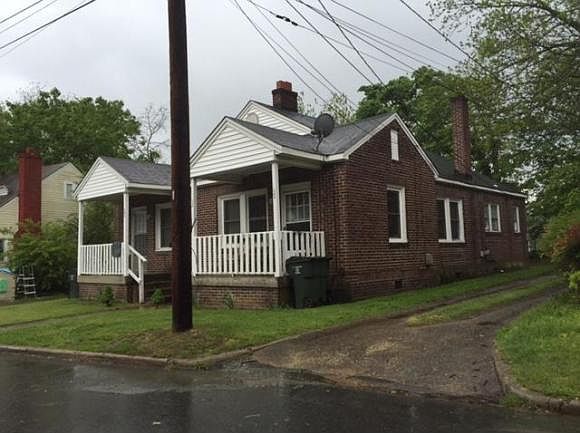 2nd image of 129 Brooks St