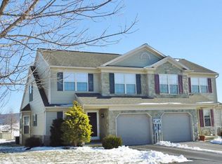 110 Bridle Path, New Holland, PA 17557