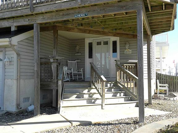 4th image of 245 55th St #South