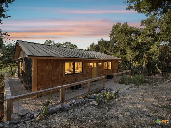 1154 Springwater, Canyon Lake, TX 78133