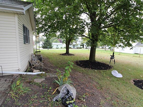 2nd image of 328 S Taylor St