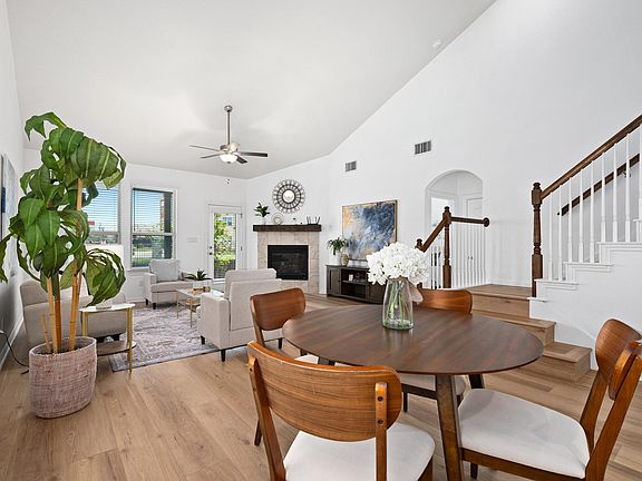 3rd image of 15905 Windroot St