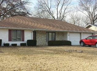 2413 Apple Dr, Emporia, KS 66801