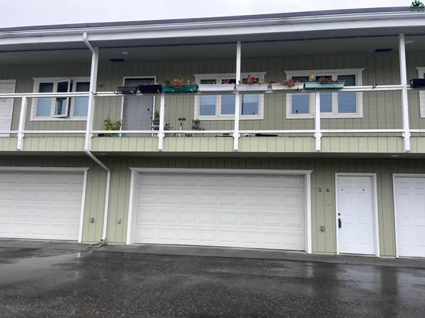 3195 College Rd APT 5, Fairbanks, AK 99709