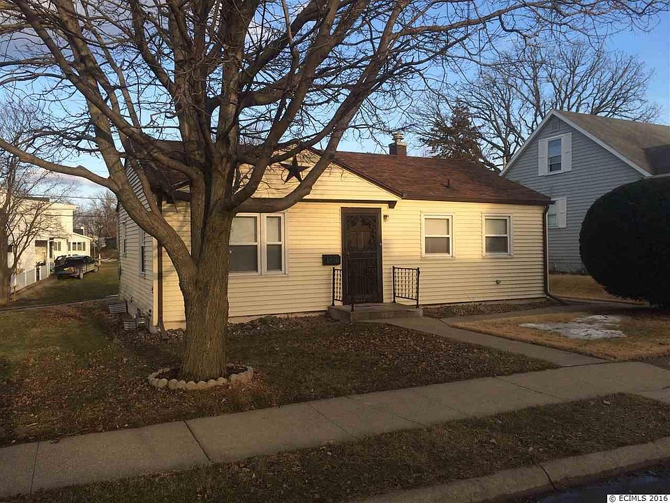 1st image of 1830 N Algona St