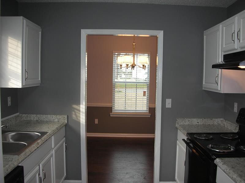 1st image of 2619 18th St