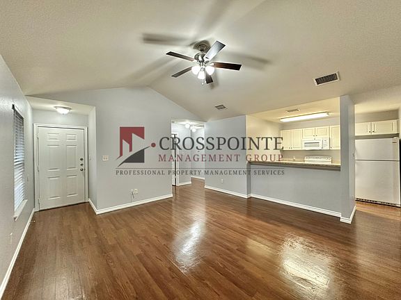 4th image of 8754 McCoy Rd