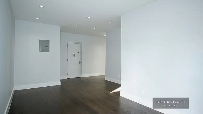 Rented by BRICK & GALO REALTY CORP | media 15