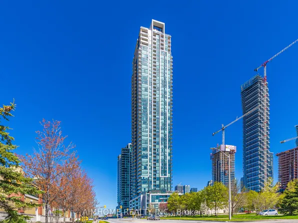 3975 Grand Park Dr #4604, Mississauga, ON L5B 0K4