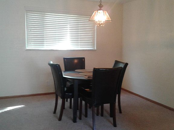 4th image of 4061 Meadowbrook Blvd